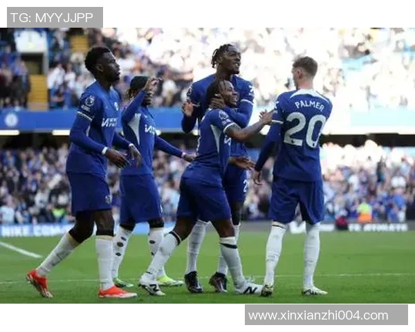 狼队与曼联激战正酣谁能在这场对决中笑到最后