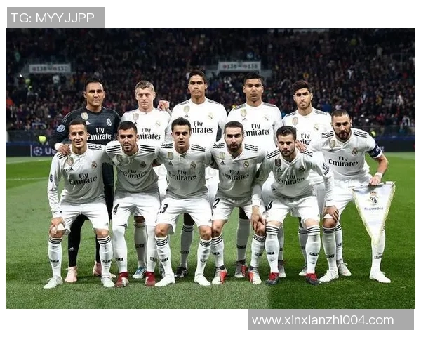 曼联与皇马首发阵容对比解析谁能在巅峰对决中胜出